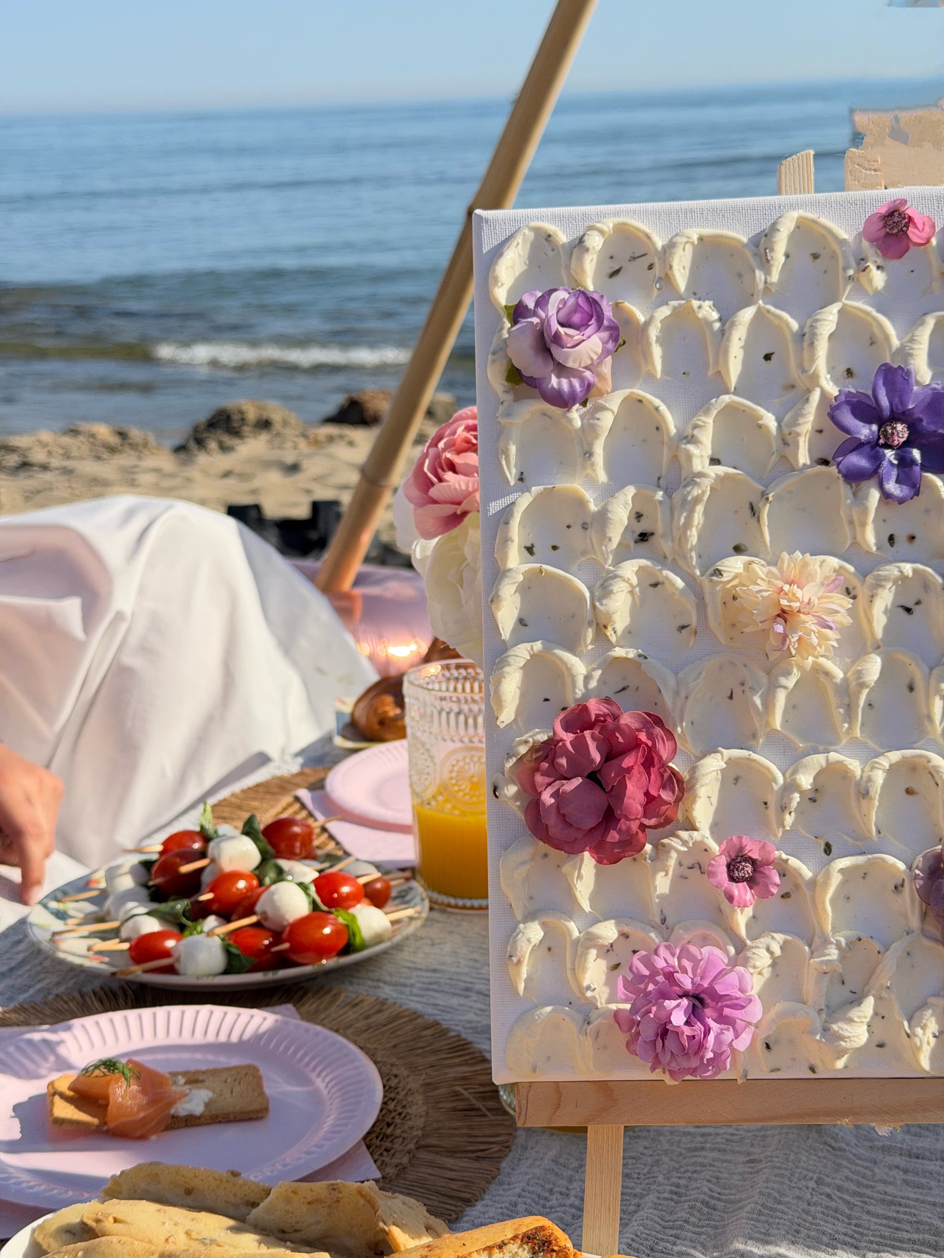 Picnic premium decorado al aire libre